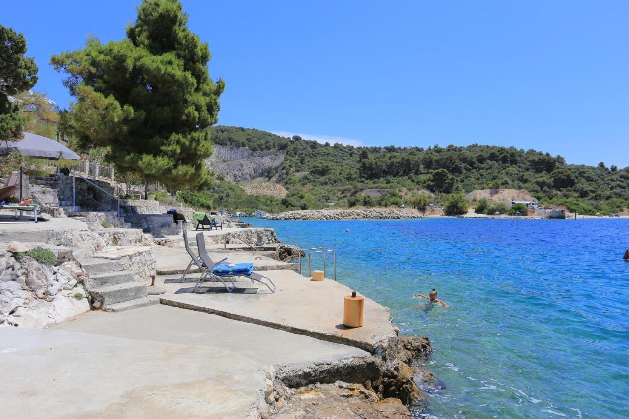 Apartments By The Sea Okrug Donji, Ciovo - 16657 Округ-Доньи Экстерьер фото